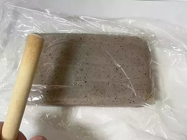 「こんにゃくに切り込みを入れて…　油揚げ不要の『いなり寿司』が最高だった」の画像