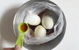 「『小さじ2分の1杯』足してみて！　味玉の意外な調味料に「めんつゆだけより好き」」の画像6