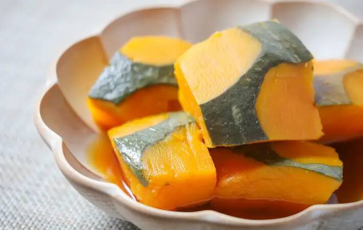 炊飯器にカボチャを入れると？　炊き上がりに「驚いた」「時短すぎる」【簡単おかず4選】