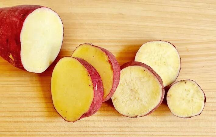 サツマイモが秒で消える？　レンチンして混ぜたのは…？【秋の簡単レシピ】