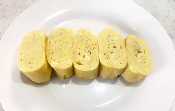 「なんで今まで思いつかなかったの！？　玉子焼きの味付けに使った意外な調味料は…」の画像