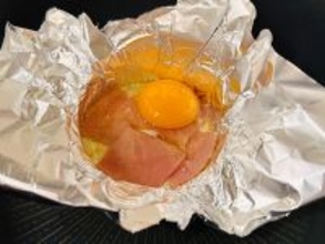 アルミホイルとマグカップを使うとエッグマックマフィンが作れる？　朝マックの再現に挑戦した結果がこちら！