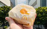 「アルミホイルとマグカップを使うとエッグマックマフィンが作れる？　朝マックの再現に挑戦した結果がこちら！」の画像2