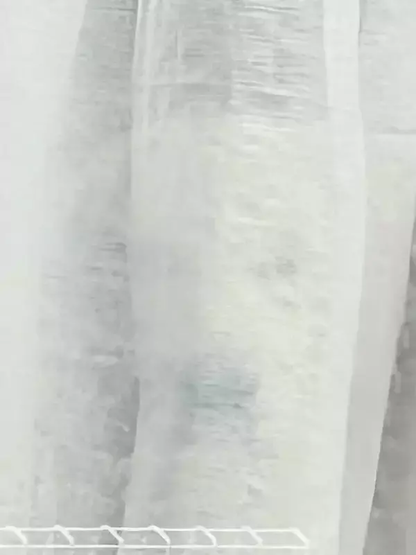 「3匹しかいないと思ったら…？　隠れていた『4匹目』の姿に「霊かと思った」【ゴールデンレトリバー】」の画像