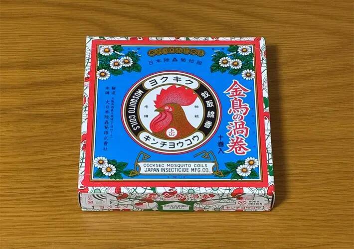 室内で蚊取り線香を使う時、窓は開ける？開けない？　メーカーが教える『正しい使い方』とは