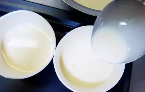 「『スーパーカップ』から出てきたのは…？　まさかのデザートに子供が大喜び」の画像