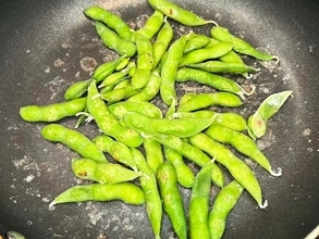 ビールによく合う…！　枝豆に加えた『ひと工夫』が「夏にぴったり！」