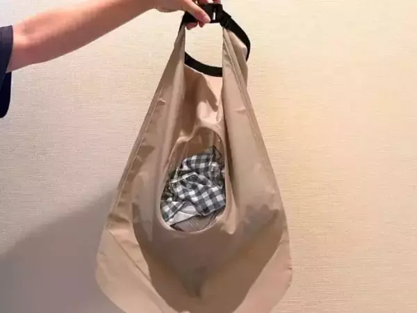 バッグそのものが簡易洗濯機に変身！　ダイソーで買える必携アイテムとは？