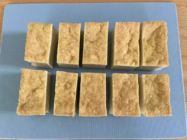 「厚揚げ1枚でここまでできるのか！　作って分かった『主役レベル』の簡単おかず」の画像