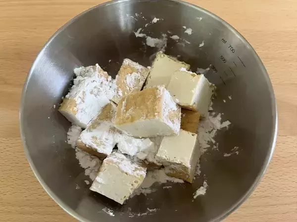 「厚揚げ1枚でここまでできるのか！　作って分かった『主役レベル』の簡単おかず」の画像