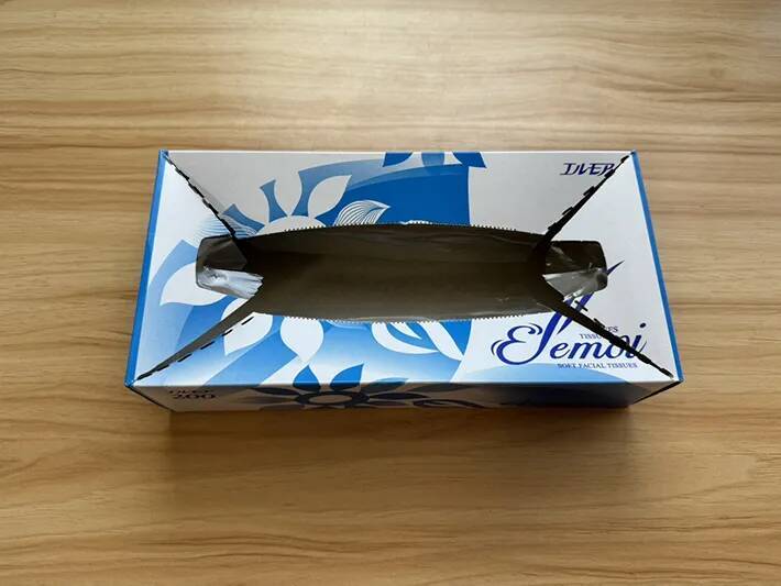 使い終わったティッシュ箱は捨てません！　０円でできる『伸縮ケース』がキッチンで大活躍