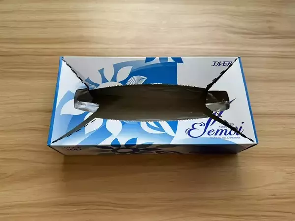 「使い終わったティッシュ箱は捨てません！　０円でできる『伸縮ケース』がキッチンで大活躍」の画像