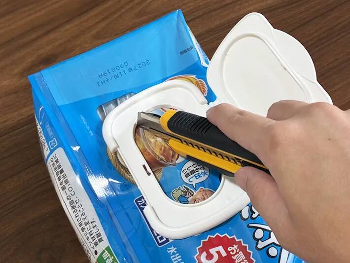 麦茶袋に100均の『蓋』を貼る　1分で試せる便利な方法で「ストレス解決」