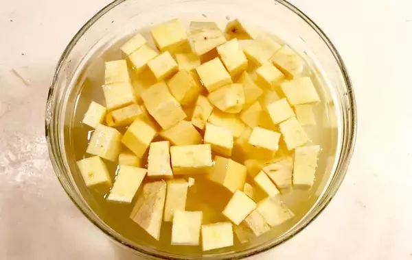 「サツマイモの食感がおいしい！　子供がハマった『鬼まんじゅう』の作り方　「レンチンでできるなんて！」」の画像