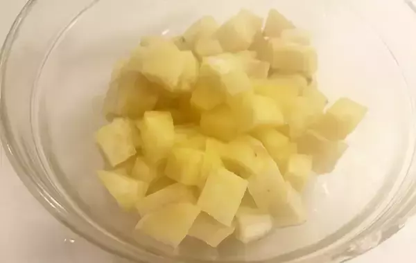 「サツマイモの食感がおいしい！　子供がハマった『鬼まんじゅう』の作り方　「レンチンでできるなんて！」」の画像