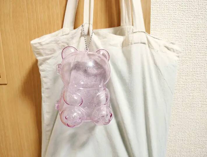 ダイソーで見つけた『透明のクマ』　使い道に「これは可愛い」「実用性も抜群」