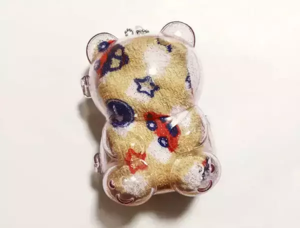 「ダイソーで見つけた『透明のクマ』　使い道に「これは可愛い」「実用性も抜群」」の画像