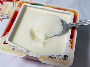 リンゴの果肉がシャキシャキ！　秋を先取りできる新作アイスがたまらない【実食レビュー】