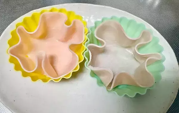「7歳息子から「どうやって作ったの」と好評　玉子焼きをお花型にしてみた」の画像