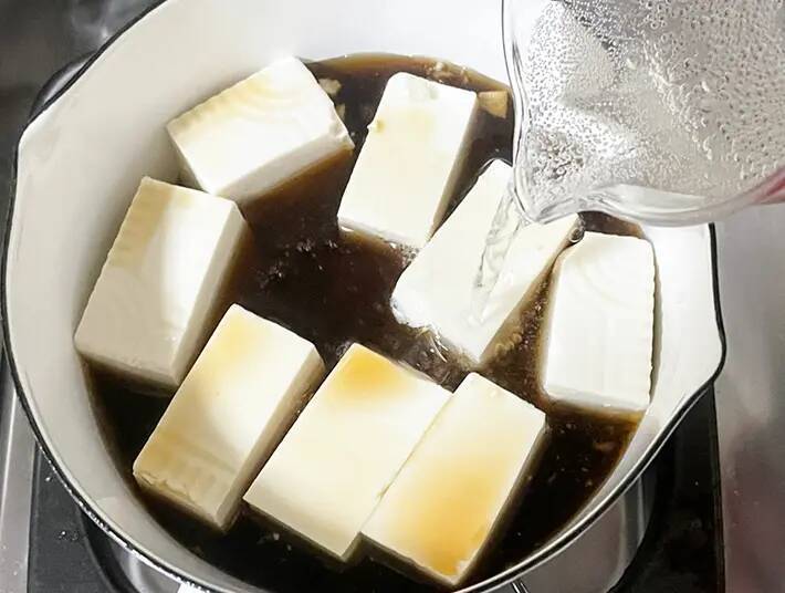 湯豆腐、水で煮ません　いつもよりやわらかく仕上げる一工夫とは