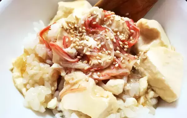 「【5分レシピ】　豆腐が余ったらやってみて！　ミツカン公式の簡単レシピに家族絶賛」の画像