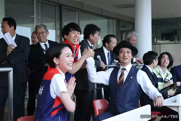 「耕造が贈った高級腕時計が示唆するのは…　『ザ・ロイヤルファミリー』第2話」の画像