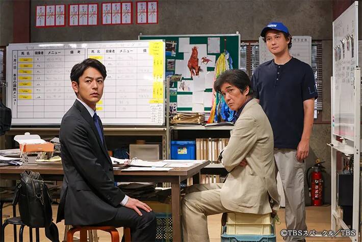 耕造が贈った高級腕時計が示唆するのは…　『ザ・ロイヤルファミリー』第2話