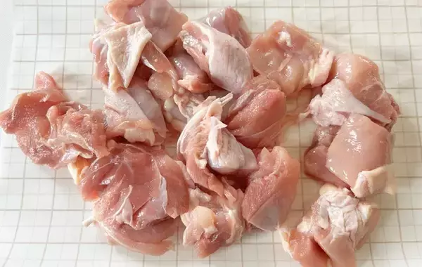 「材料を炊飯器に入れるだけ！　スイッチ1つで作れるカレーに「いつもより好き」」の画像