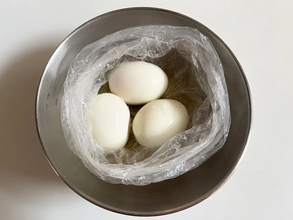 『大さじ4杯』で漬けてみて！　味玉の意外な調味料に「めんつゆより好きかも」