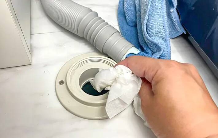 年2回でOK！　実は10分で終わる洗濯機の「排水口掃除」【プロ監修】