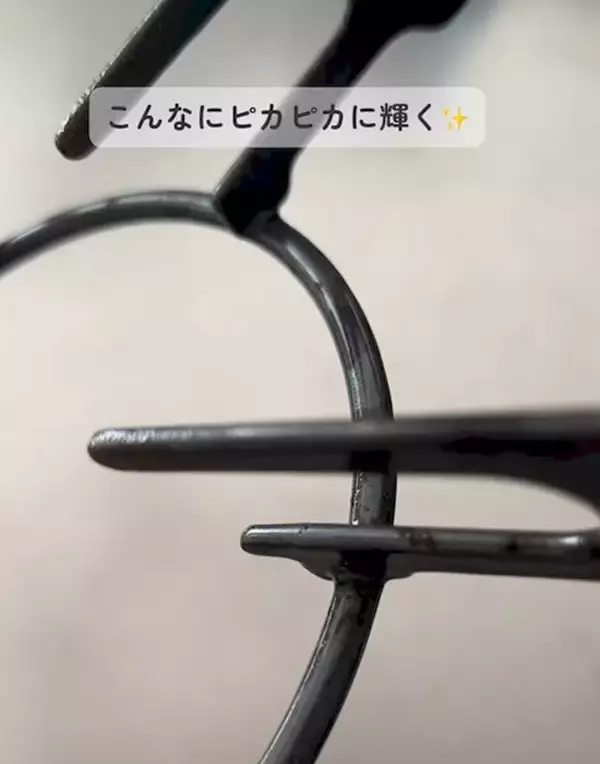 「「重曹スプレーで冷蔵庫がピカピカに」　手間ゼロ掃除に「今すぐ使う」「真似する」」の画像