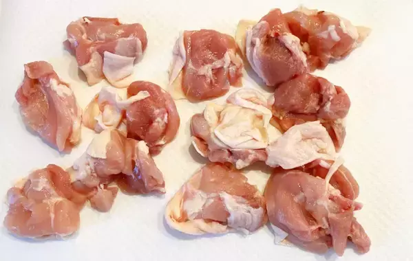 「子供が「初めての味！」と感動　味噌汁にちょい足しした『意外な調味料』が？」の画像