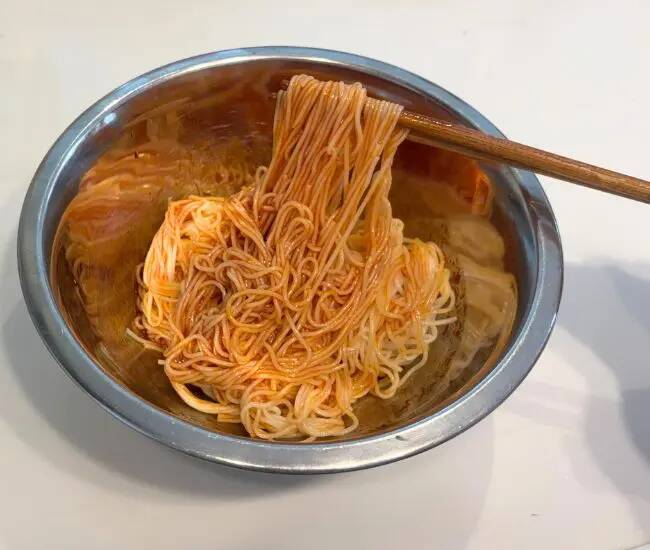 いつもの『そうめん』に飽きた時の裏ワザ　タレを絡めるだけの1皿が、こちら