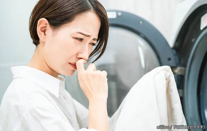 夏の洗濯物、放置しても何時間ならセーフ？　プロに“判断基準”を聞いた