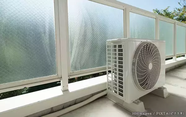 「エアコンの室外機、上に物置いてない？　ダイキンが教える電気代節約のポイント」の画像