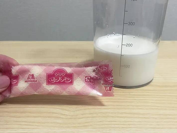 牛乳がクリームのような質感に？　簡単デザートを作るアイディアに「ティラミス風！」「フワフワだ」
