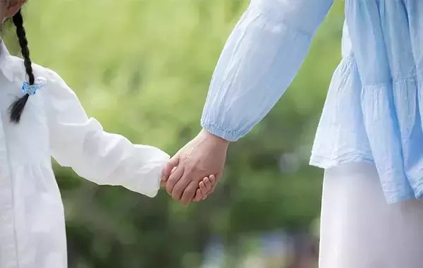 「子供の声は迷惑？それとも日常？　法律が示す考え方とは【弁護士が解説】」の画像