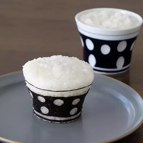 「水玉模様の器、実は…　全部食べられる『おにぎり』作品に「一瞬、脳がバグった」「再現度が素晴らしい」」の画像