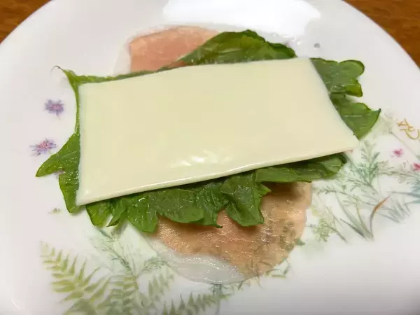 大葉とチーズをくるくる巻いて…　切らない焼かない一皿が「簡単でおいしい！」