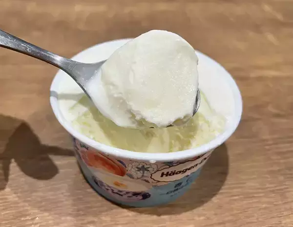 「「容器の蓋、取っておく！」 ハーゲンダッツ新作に「かわいすぎる」「食べても大満足」」の画像