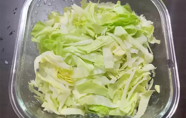 「箸休めにもぴったり！　あっさり味な“簡単”ごま和えレシピ」の画像