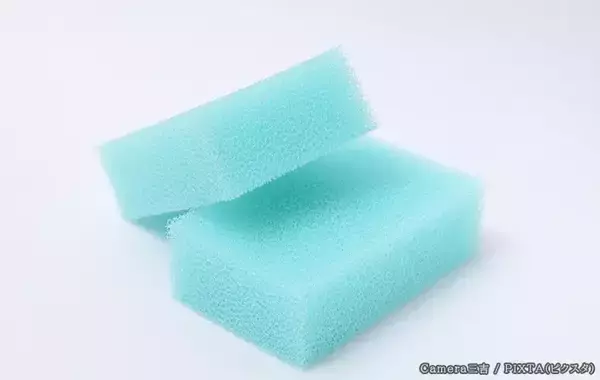 「使った食用スポンジ、洗っただけはNG　メーカーに『お手入れの正解』を聞いた」の画像