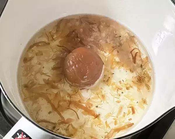 「コーヒーだけじゃない！　料理で役立つペーパーフィルターの『裏ワザ』」の画像