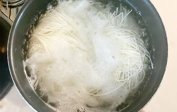 夫絶賛！　暑い日に何回も作りたくなる『ネギだれそうめん』が激ウマすぎた【レシピ】