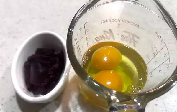 「ぱっと見、いつもの玉子焼き　まさかの具材に「子供が大喜び！」」の画像