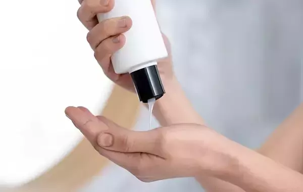「コンディショナーの使い方、それで合ってる？　美容師が教える『正しい使い方』」の画像