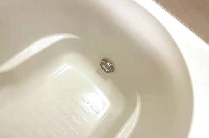 お風呂で家族が倒れていたらどうする？　政府が教える5つの手順【冬場の入浴事故】