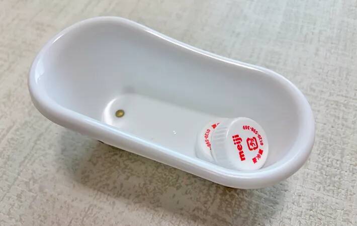 110円で買える『小さなバスタブ』が優秀！　思わぬ使い道に「子供が喜んだ」「買い忘れ防止に」