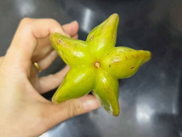 「星の形をしてる！」　枝豆の横にいた『謎の果実』を買って食べてみた