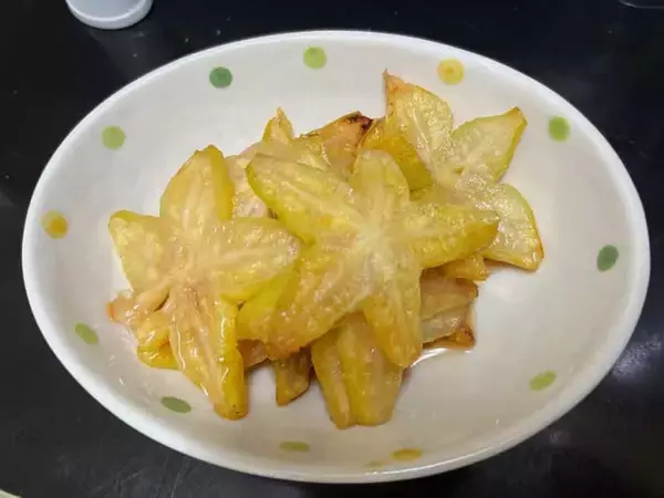 「「星の形をしてる！」　枝豆の横にいた『謎の果実』を買って食べてみた」の画像